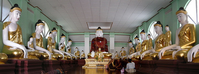 Inside Swedagon Pagoda Statues